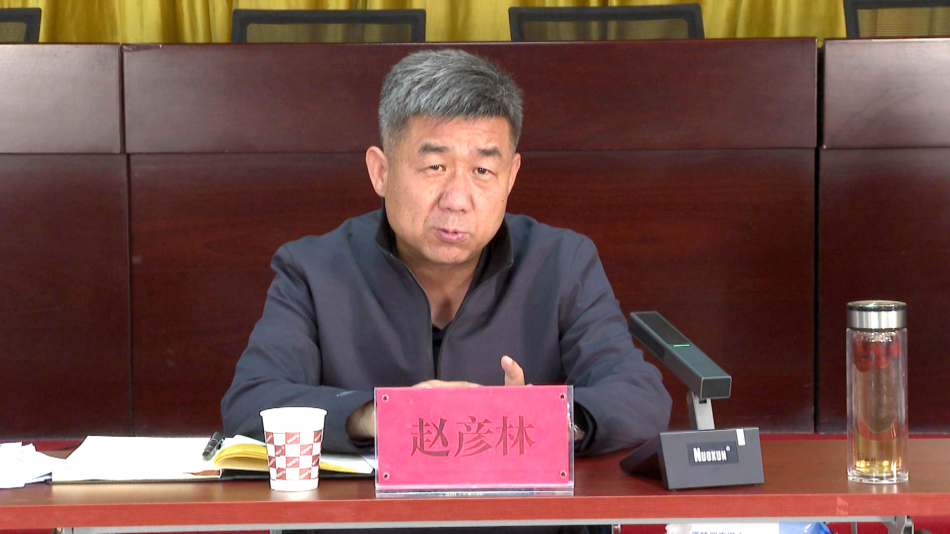 赵彦林推进包案攻坚化解 (9)1.jpg