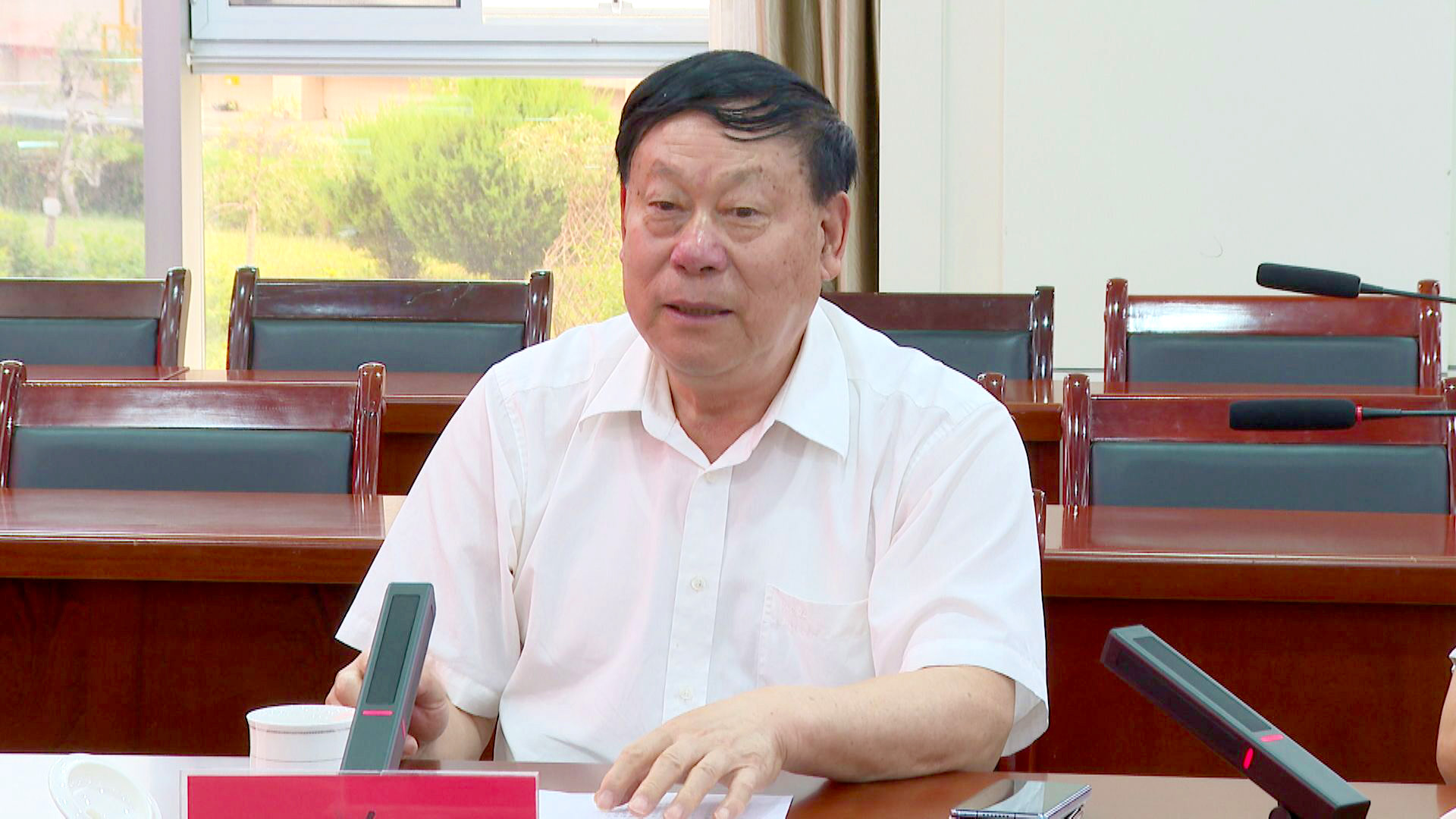 中宁县与西安通用航空科技集团举行合作洽谈会 (10)1.jpg