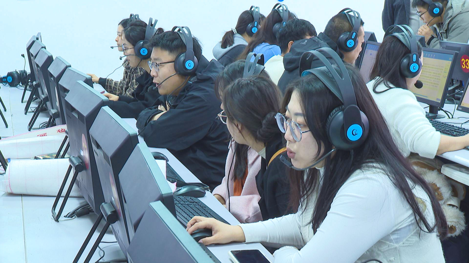 中宁县举办2025年中小学教师教学基本功大赛 (7)1.jpg