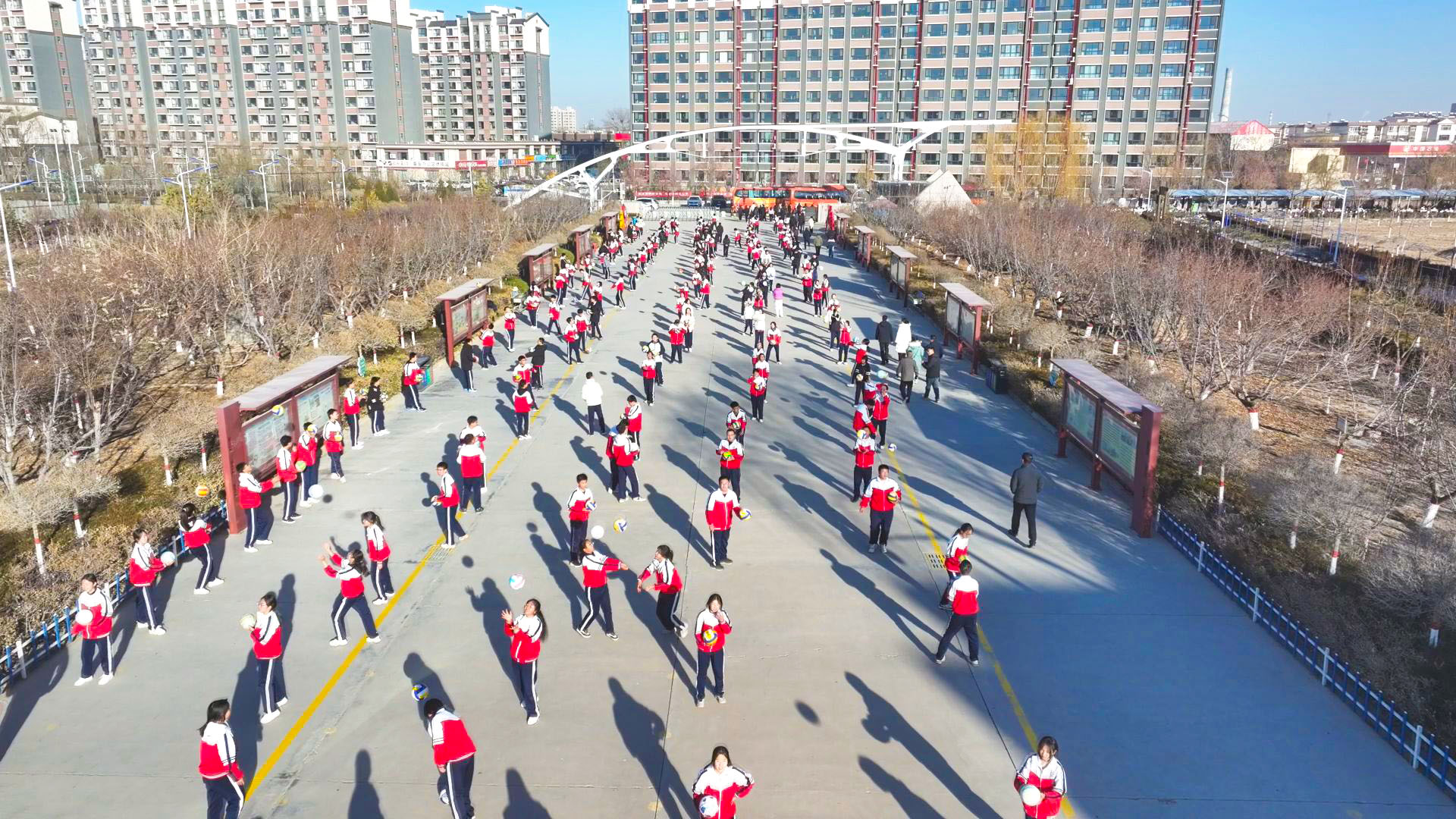 运动赋能成长 健康护航未来 每日2小时体育活动成为中宁县中小学生“标配” (50)1.jpg 运动赋能成长 健康护航未来 每日2小时体育活动成为中宁县中小学生“标配” (50)1.jpg