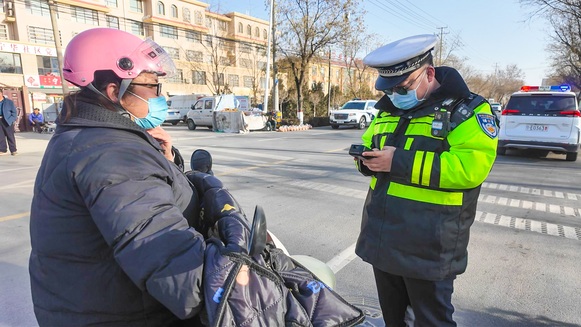 昼夜不松劲 中宁交通专项整治织密出行安全网 (6)1.jpg 昼夜不松劲 中宁交通专项整治织密出行安全网 (6)1.jpg