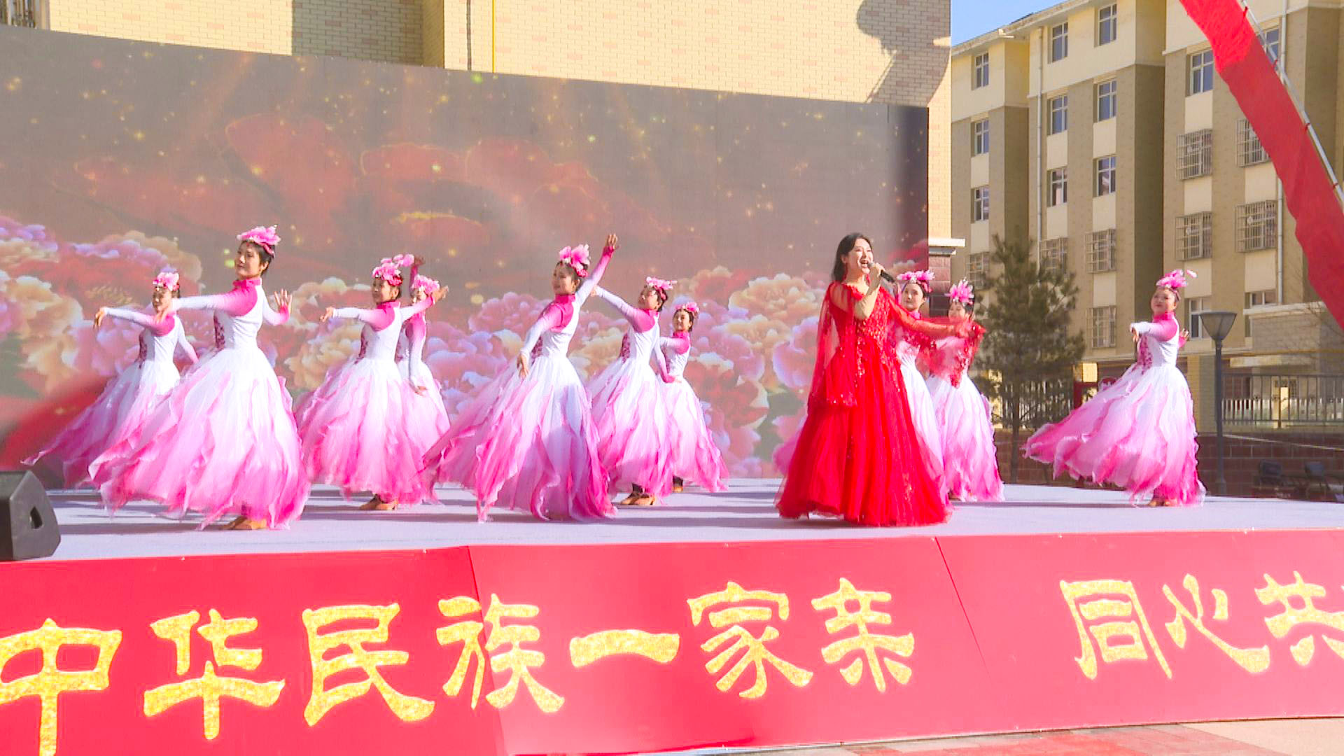 “冬暖杞乡·欢歌殷庄”全区冬季“村晚” (4)1.jpg