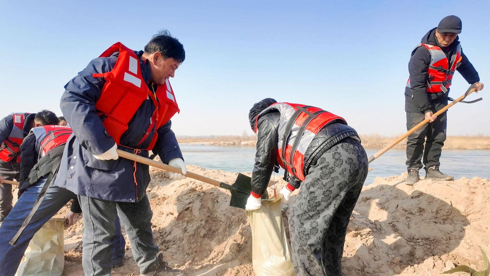 白马乡：筑牢凌汛防护网 守护群众生命线 (10)1.jpg