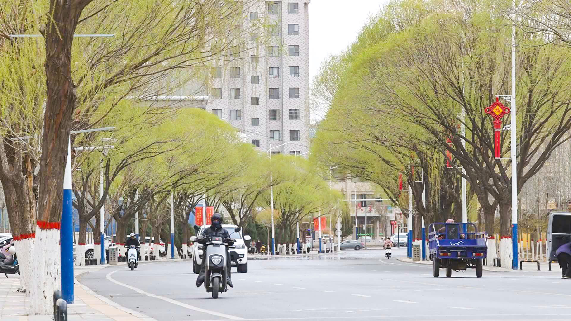 未来两天全县有大风沙尘降水降温天气 (30)1.jpg