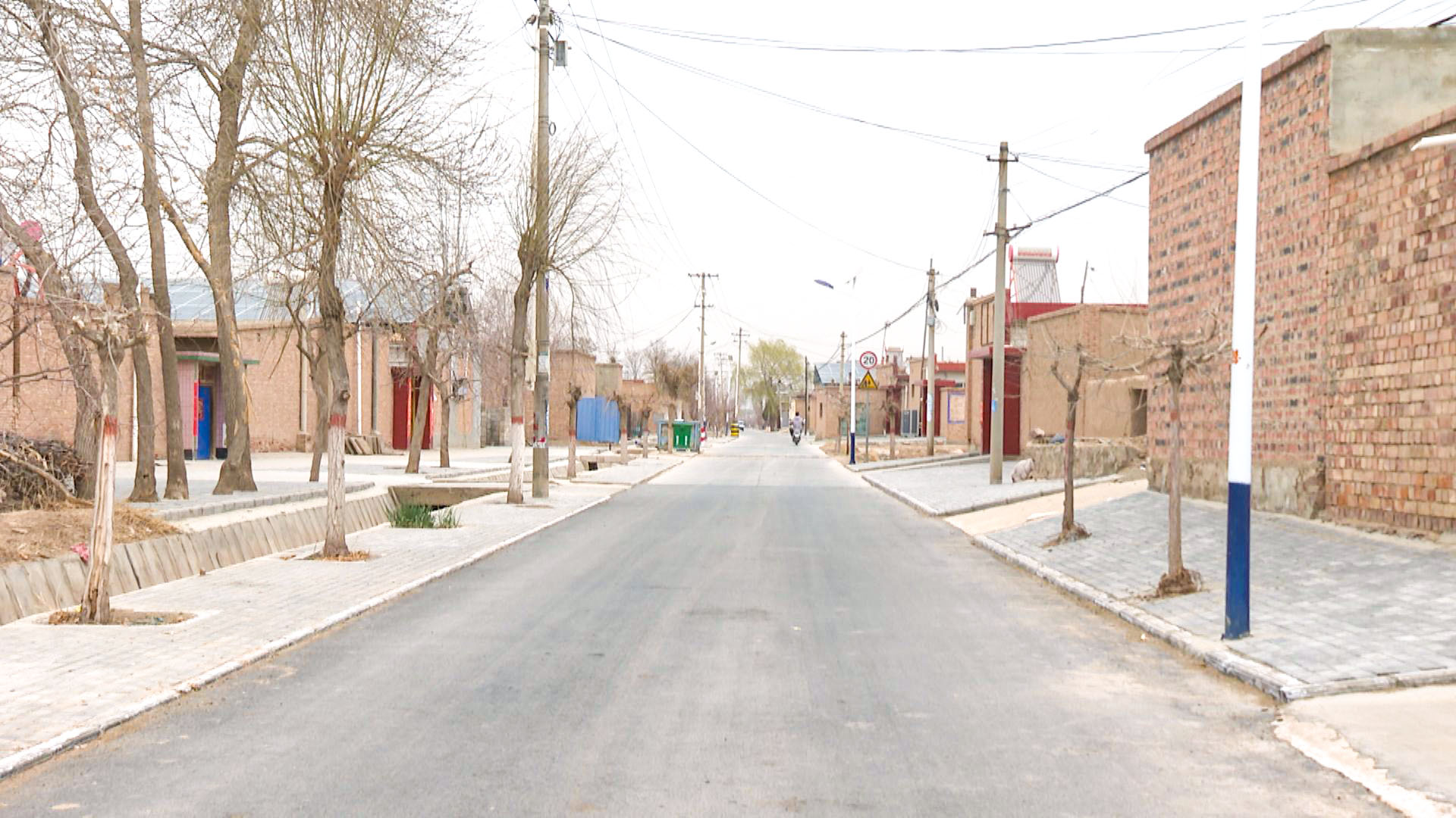 舟塔乡：人居环境整治再发力 和美乡村焕新颜 (15)1.jpg