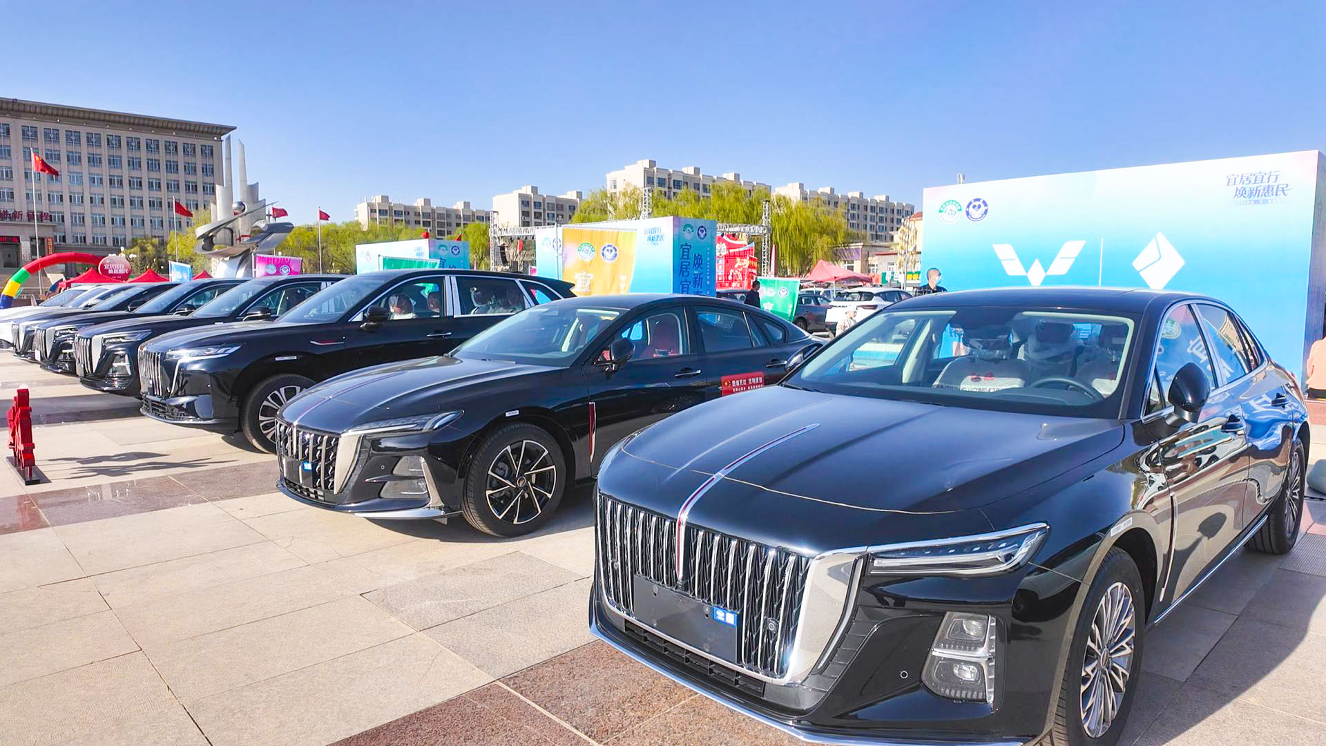 宜居宜行 焕新惠民 中宁县房·车·家电展销会点燃春日消费热潮 (15)1.jpg