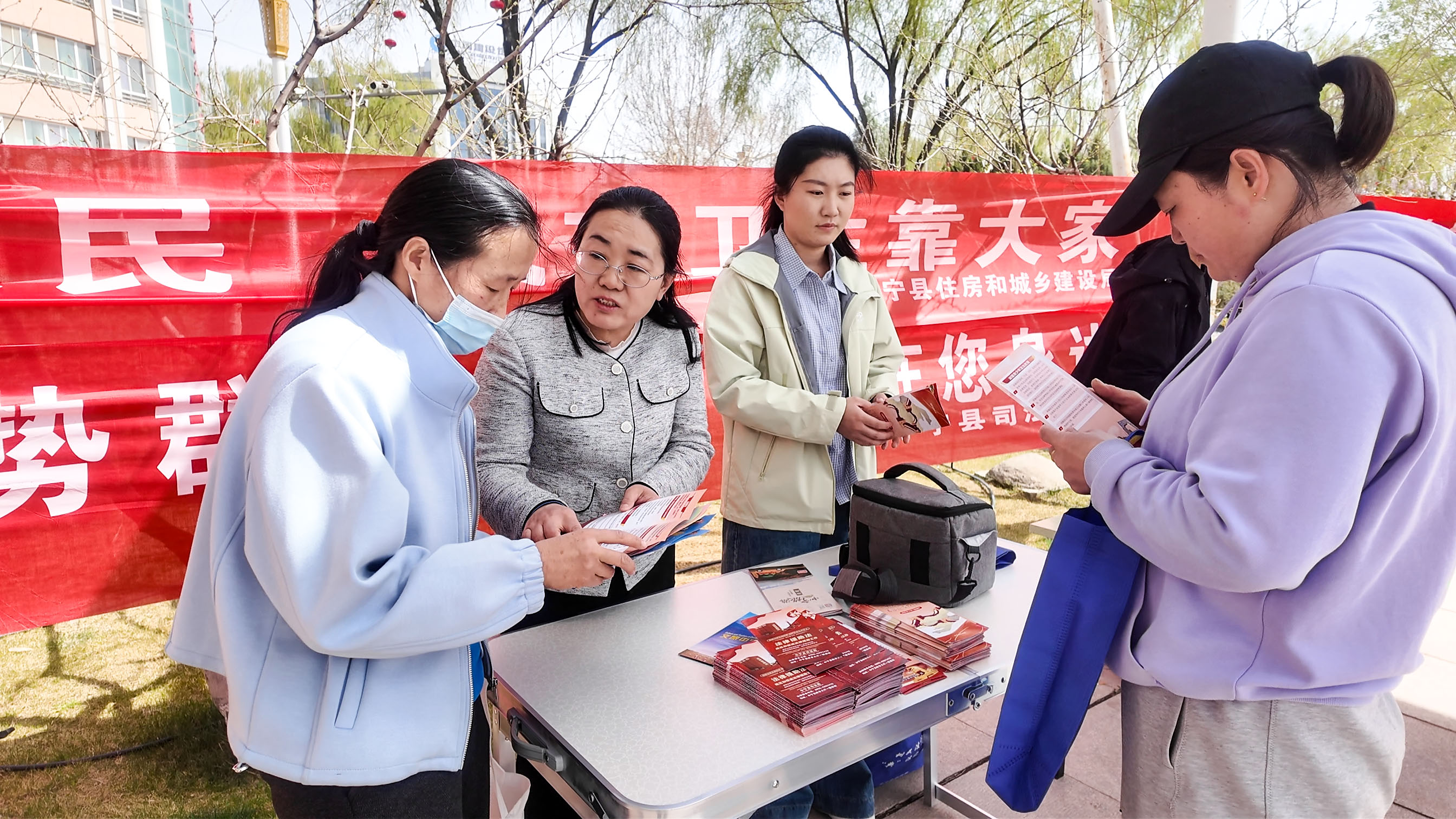 中宁县开展第38个爱国卫生月主题宣传教育活动 (10)1.jpg