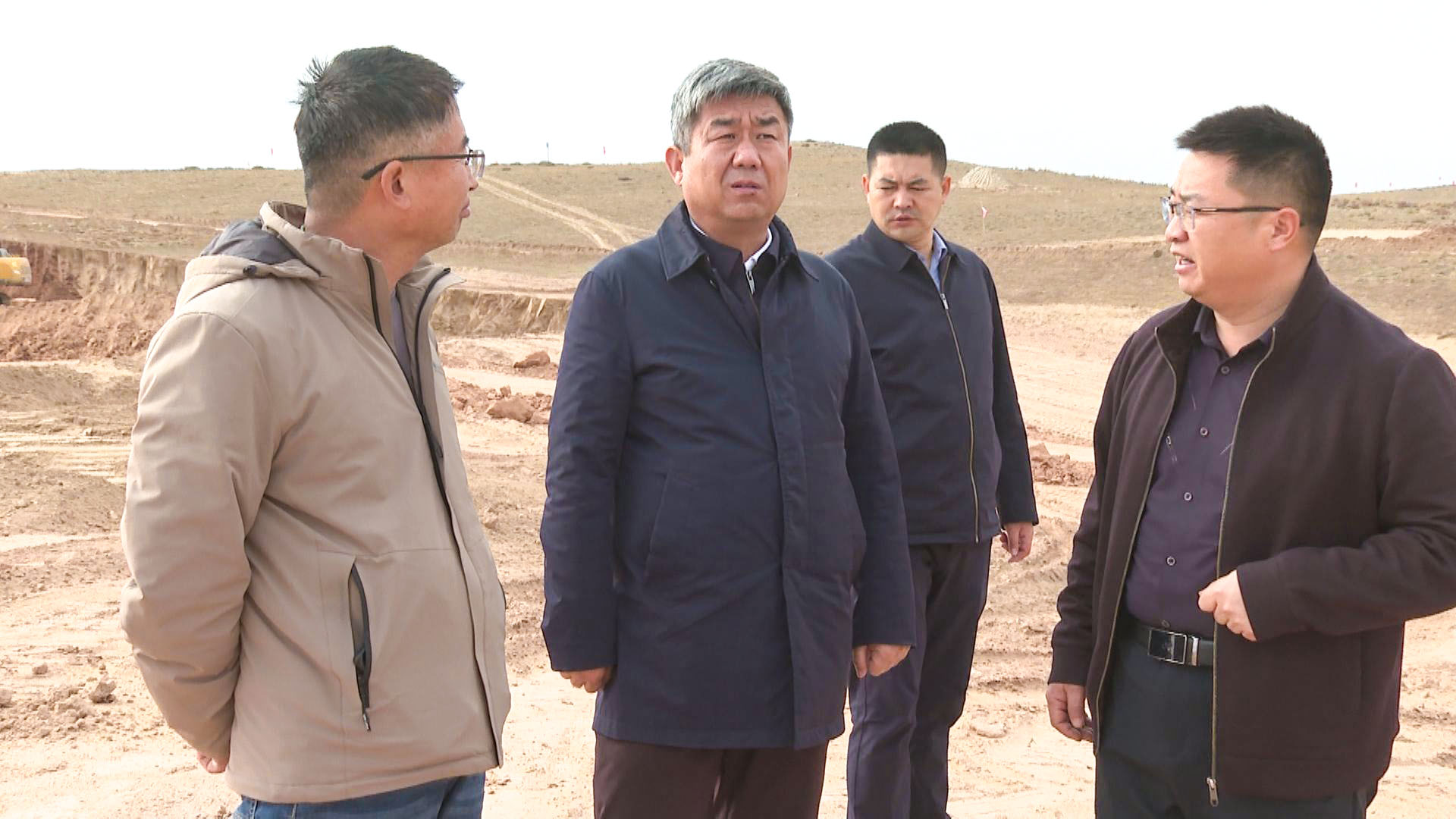 赵彦林调研冬季不停工项目 (26)1.jpg